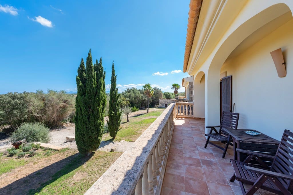 3 bedroom Finca/Country House for sale in Muro with garage - € 1,580,000 (Ref: 8048400)