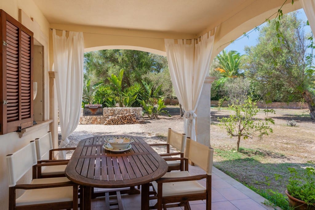 3 bedroom Finca/Country House for sale in Muro with garage - € 1,580,000 (Ref: 8048400)