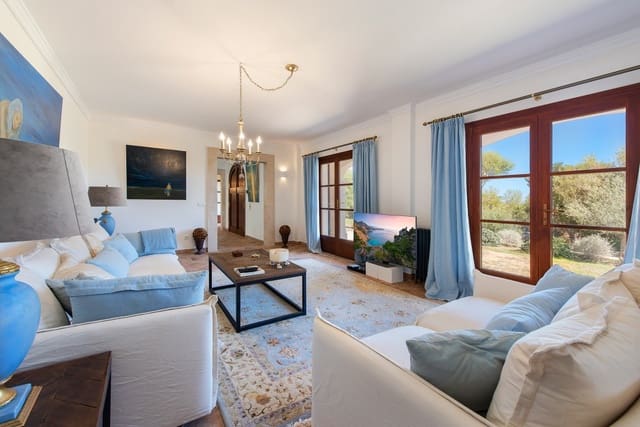 3 sovrum Finca/Hus på landet till salu i Muro med garage - 1 580 000 € (Ref: 8048400)