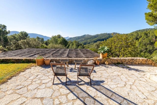 5 soveværelse Finca/Landehus til salg i Andratx med swimmingpool - € 3.950.000 (Ref: 8113886)