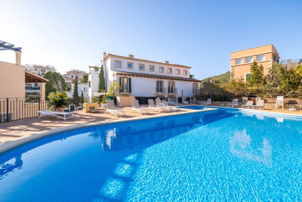 3 soveværelse Byhus til salg i Es Camp De Mar / El Camp De Mar med swimmingpool garage - € 1.085.000 (Ref: 8123524)