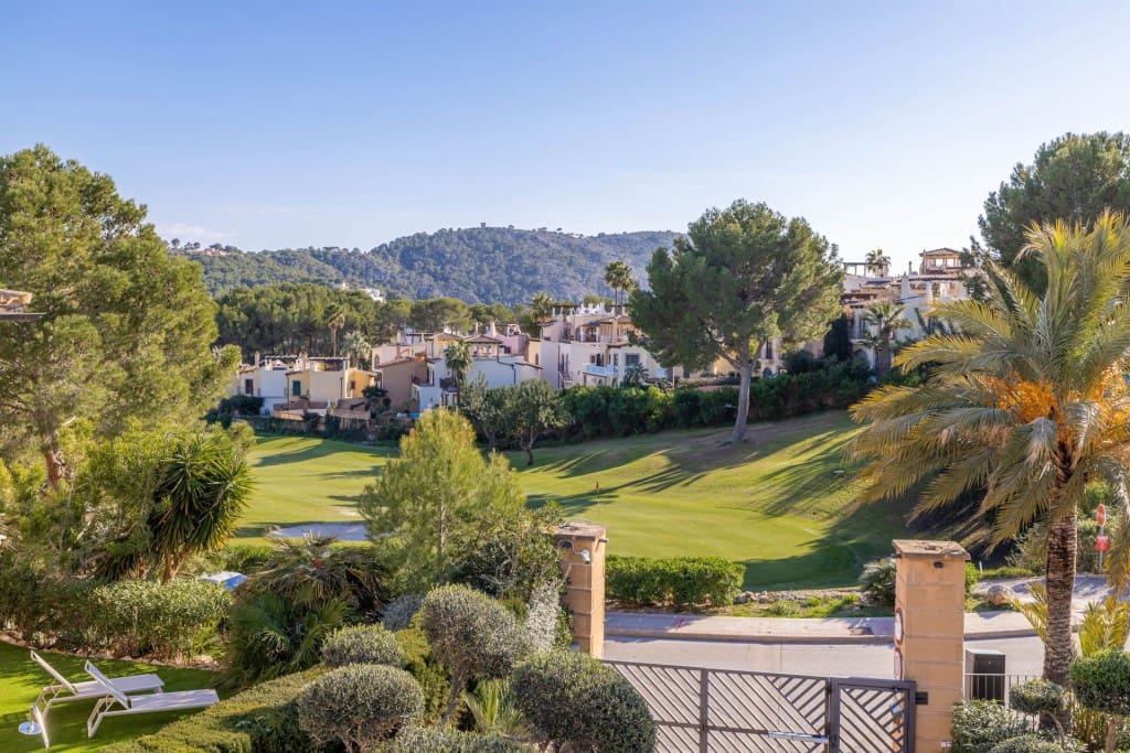 3 soveværelse Byhus til salg i Es Camp De Mar / El Camp De Mar med swimmingpool garage - € 1.085.000 (Ref: 8123524)