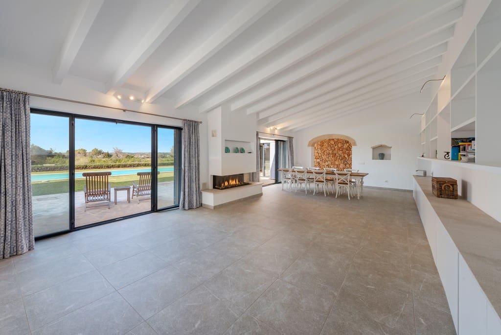 4 bedroom Finca/Country House for sale in Ses Salines with pool garage - € 3,690,000 (Ref: 8123527)