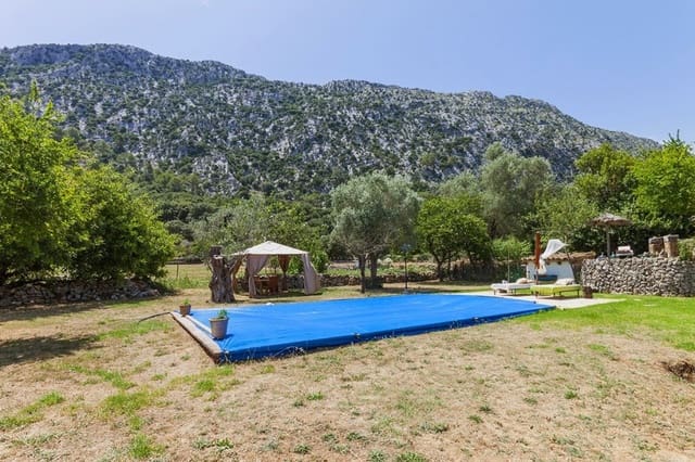 3 soveværelse Finca/Landehus til salg i Sa Pobla med swimmingpool garage - € 1.600.000 (Ref: 8130291)