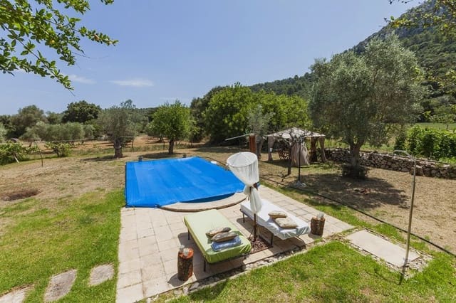 3 soveværelse Finca/Landehus til salg i Sa Pobla med swimmingpool garage - € 1.600.000 (Ref: 8130291)