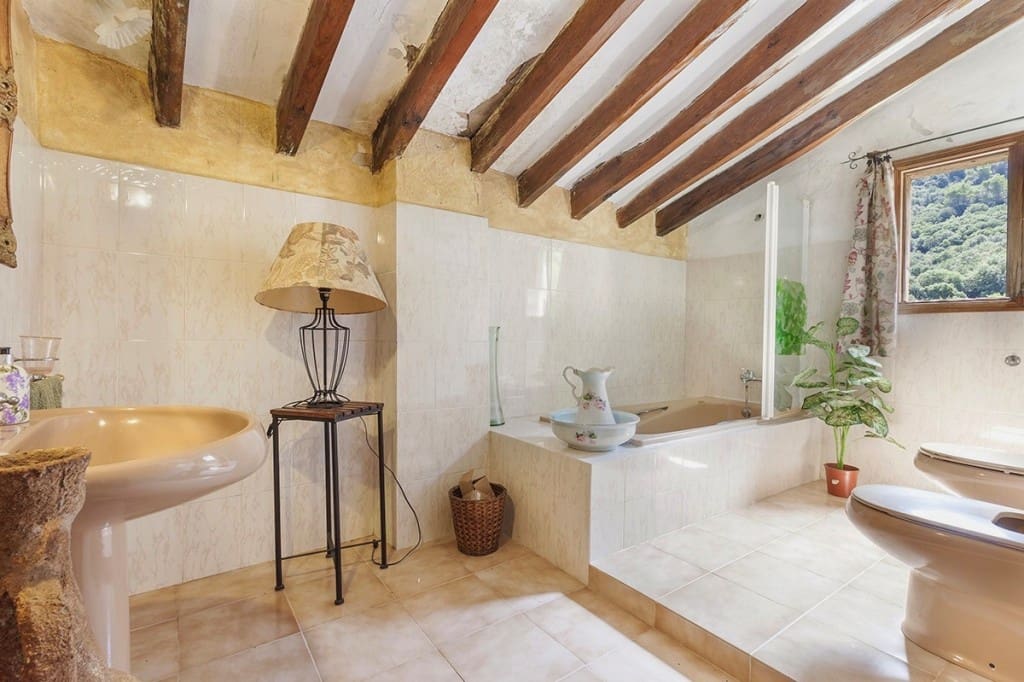 3 soveværelse Finca/Landehus til salg i Sa Pobla med swimmingpool garage - € 1.600.000 (Ref: 8130291)