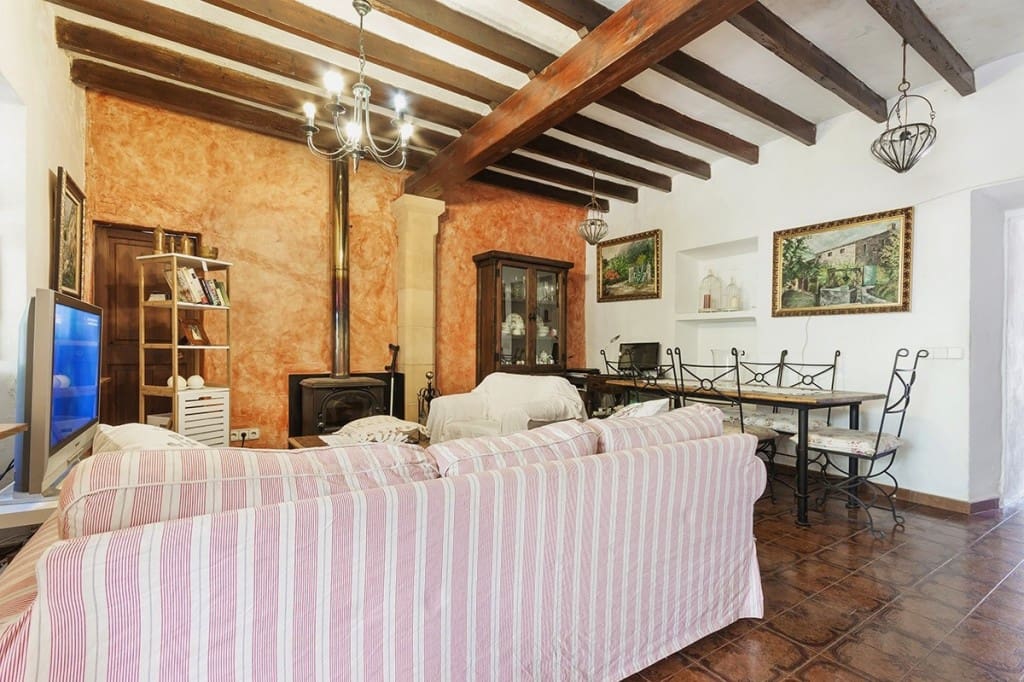 3 soveværelse Finca/Landehus til salg i Sa Pobla med swimmingpool garage - € 1.600.000 (Ref: 8130291)