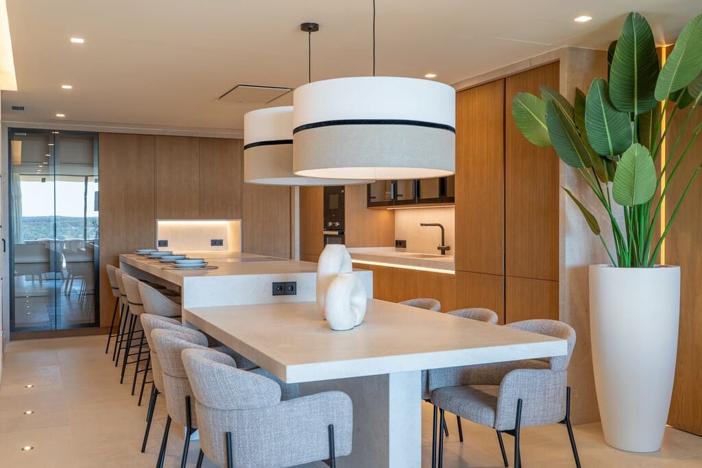 Apartamento de 4 habitaciones en Santa Ponsa en venta con piscina garaje - 1.678.550 € (Ref: 8141776)