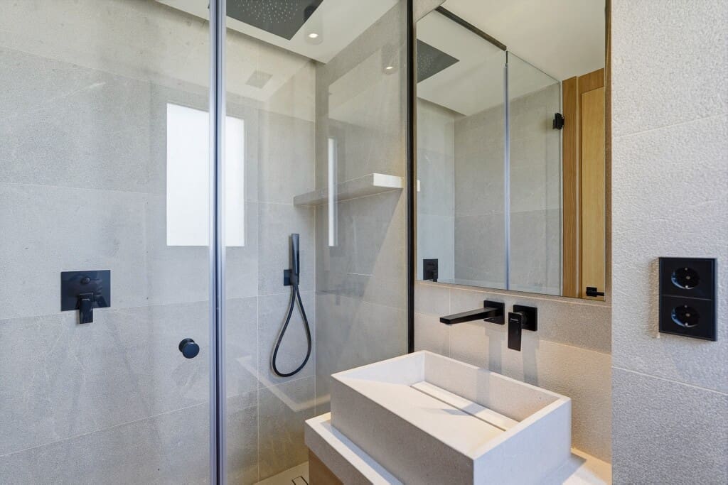 Apartamento de 4 habitaciones en Santa Ponsa en venta con piscina garaje - 1.678.550 € (Ref: 8141776)