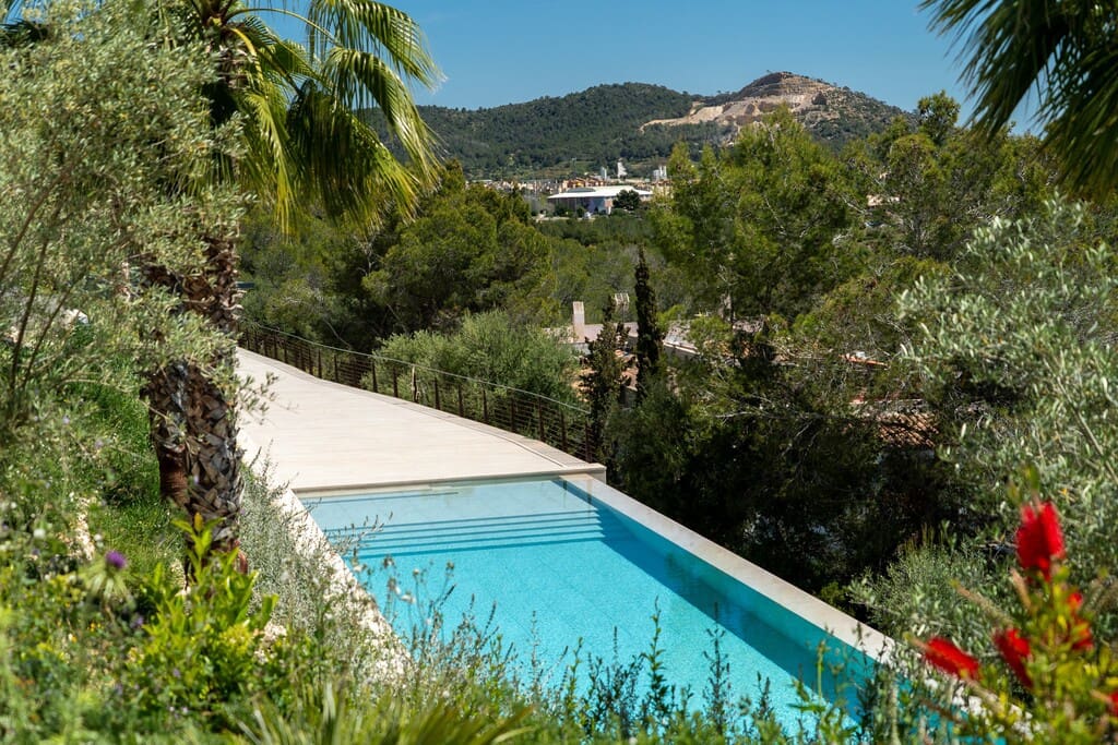 Apartamento de 4 habitaciones en Santa Ponsa en venta con piscina garaje - 1.678.550 € (Ref: 8141776)