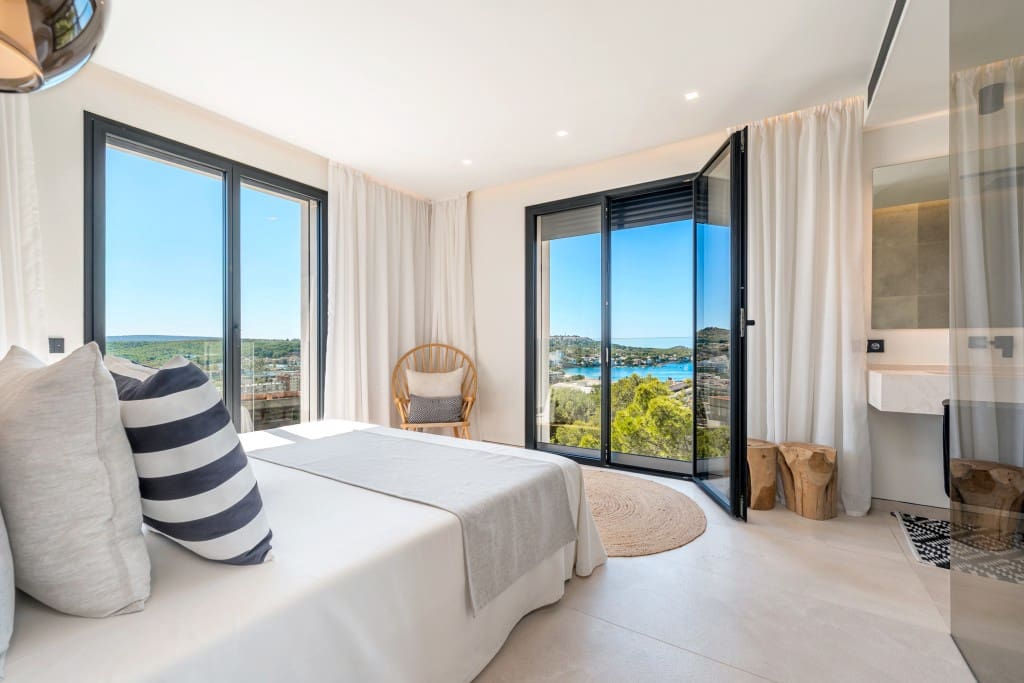 4 soveværelse Penthouse til salg i Santa Ponsa med swimmingpool garage - € 2.850.000 (Ref: 8141780)