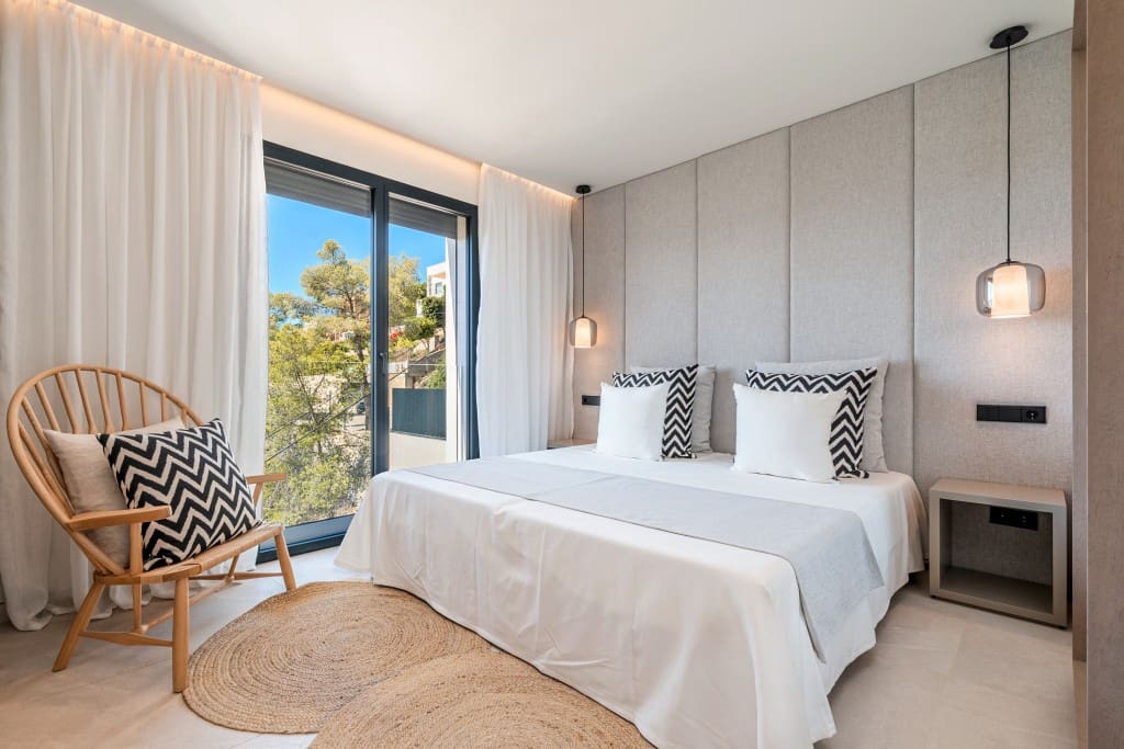 4 soveværelse Penthouse til salg i Santa Ponsa med swimmingpool garage - € 2.850.000 (Ref: 8141780)