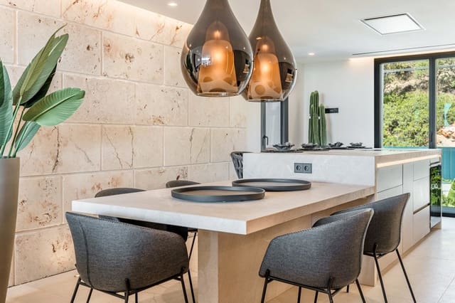 4 quarto Penthouse para venda em Santa Ponsa, Calvià com piscina garagem - 2 850 000 € (Ref: 8141780)