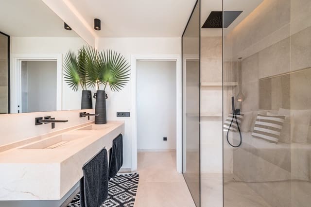 4 quarto Penthouse para venda em Santa Ponsa, Calvià com piscina garagem - 2 850 000 € (Ref: 8141780)