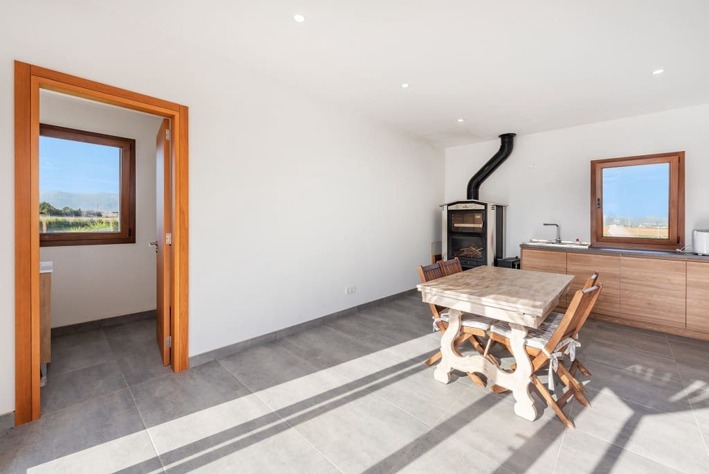 4 sypialnia Finka/Dom wiejski na sprzedaż w Sa Pobla z basenem garażem - 1 395 000 € (Ref: 8153660)