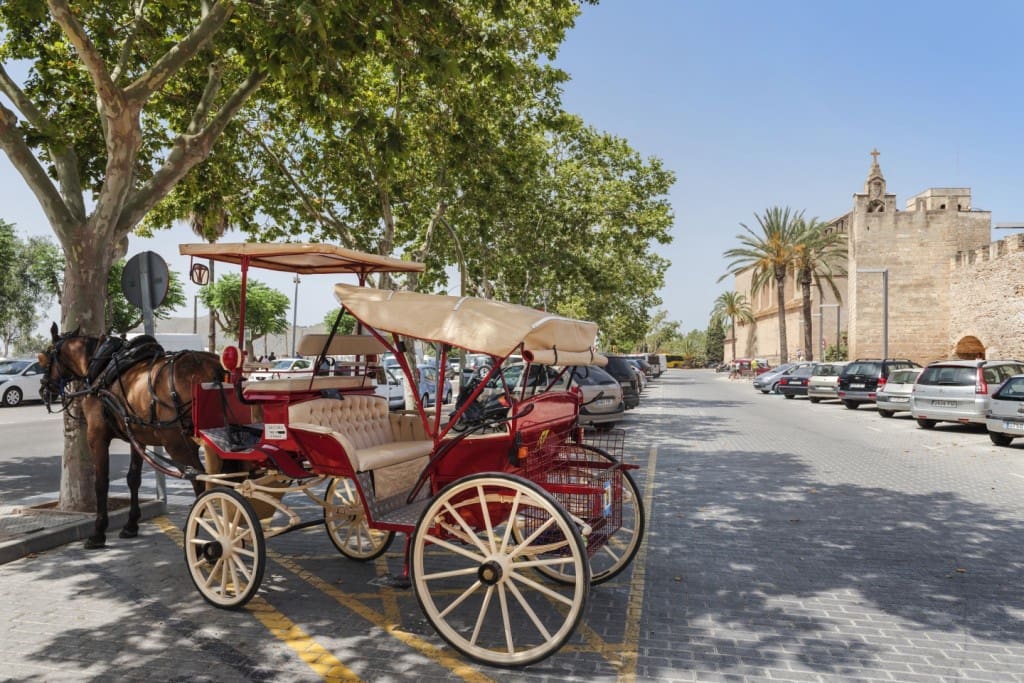 4 bedroom Finca/Country House for sale in Alcudia with garage - € 950,000 (Ref: 8153661)