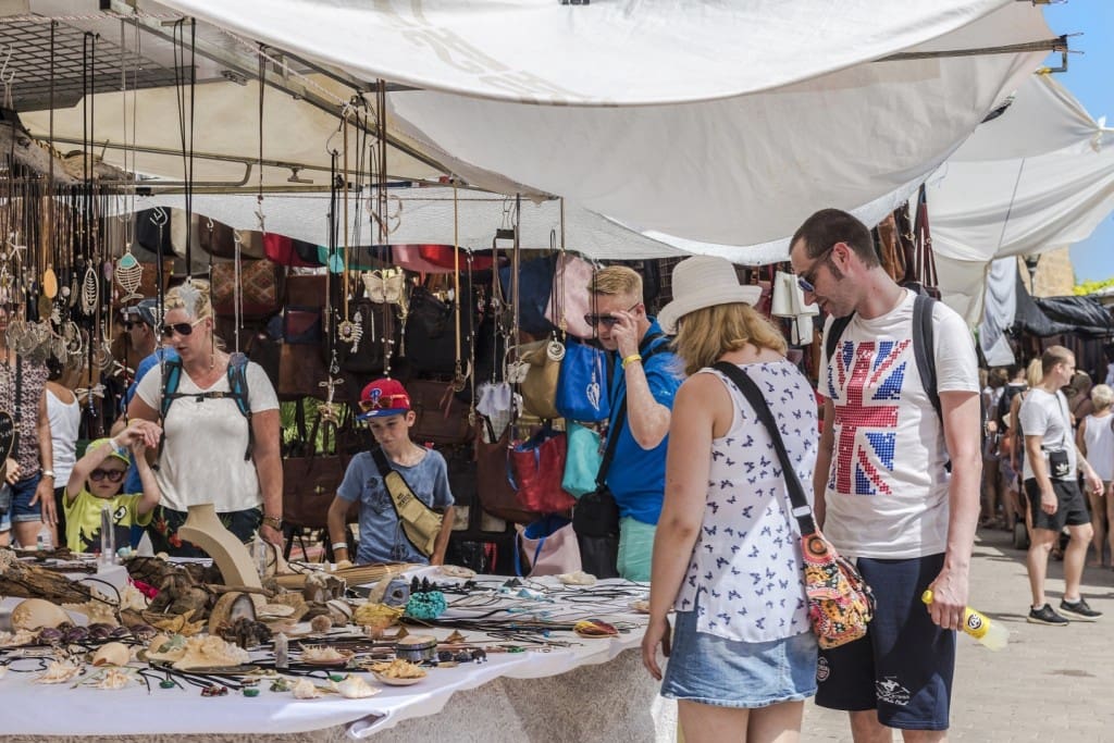 4 bedroom Finca/Country House for sale in Alcudia with garage - € 950,000 (Ref: 8153661)