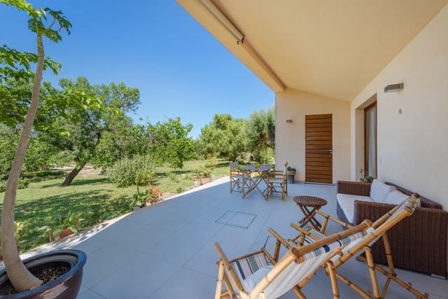 Finca/Casa Rural de 2 habitaciones en Selva en venta con piscina garaje - 1.100.000 € (Ref: 8253788)