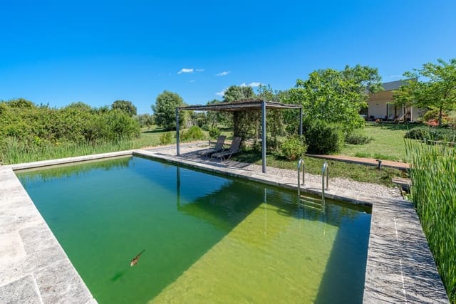 Finca/Casa Rural de 2 habitaciones en Selva en venta con piscina garaje - 1.100.000 € (Ref: 8253788)