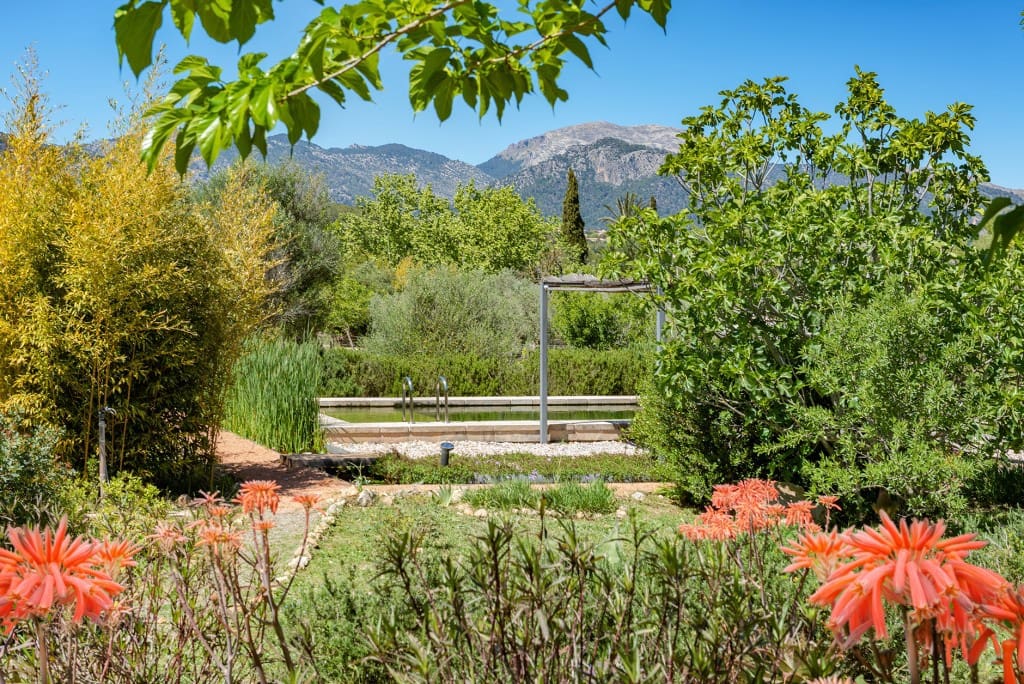 2 soverom Finca/Herregård til salgs i Selva med svømmebasseng garasje - € 1 100 000 (Ref: 8253788)