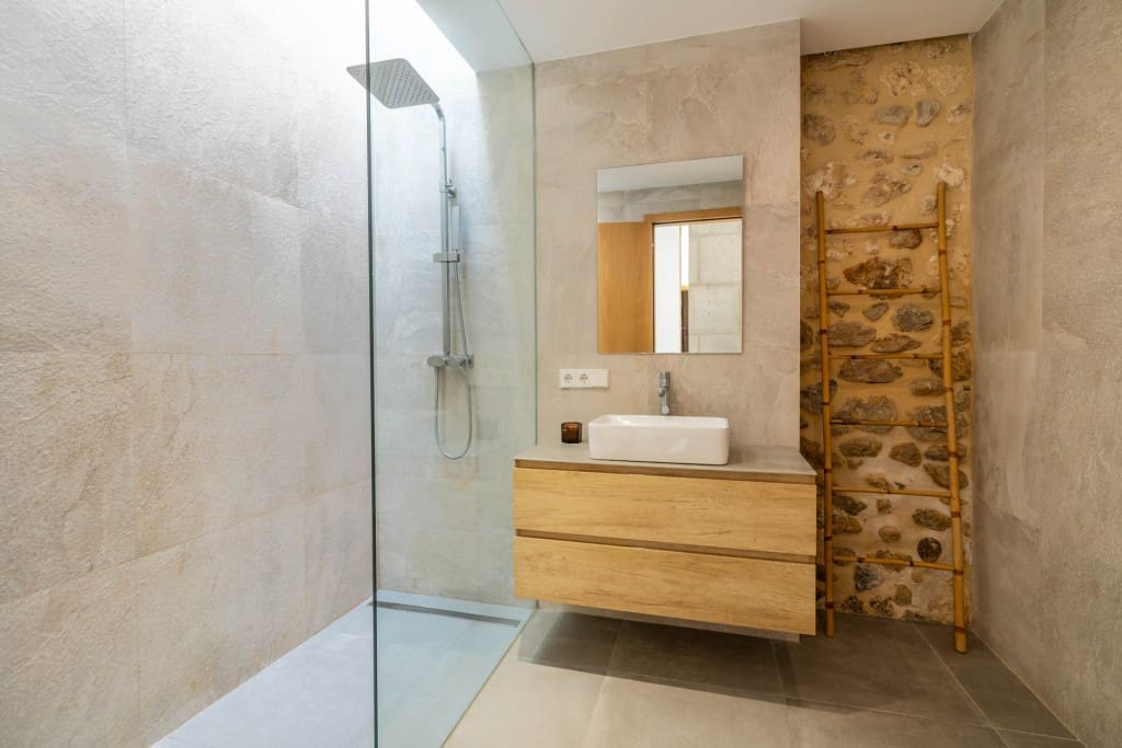 4 soveværelse Byhus til salg i Campanet med swimmingpool garage - € 1.180.000 (Ref: 8302596)