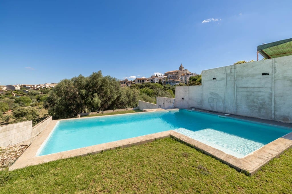 4 soveværelse Byhus til salg i Campanet med swimmingpool garage - € 1.180.000 (Ref: 8302596)