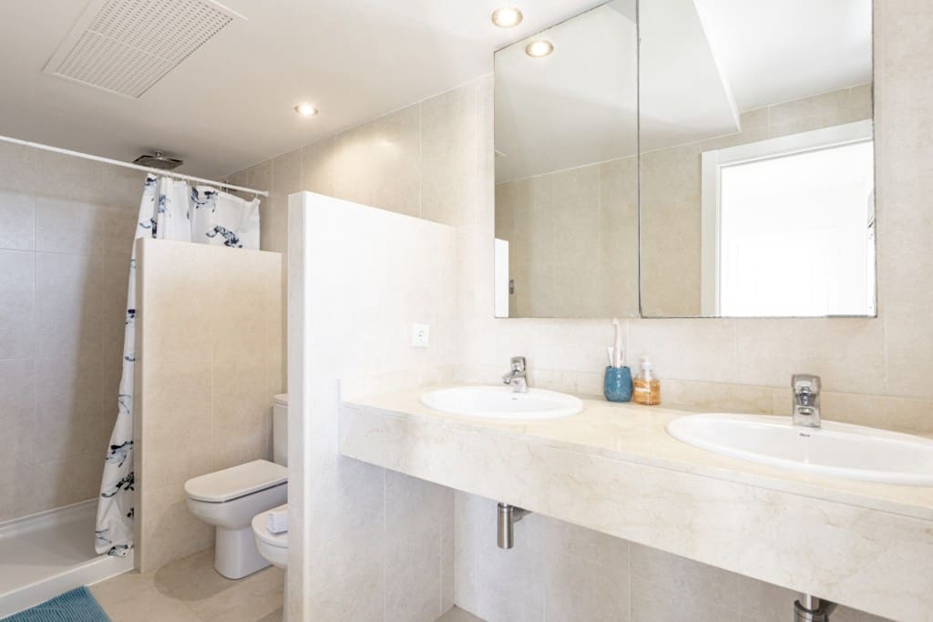 5 soveværelse Semi-Rækkehus til salg i Playas de Muro / Platges de Muro med swimmingpool garage - € 825.000 (Ref: 8337631)