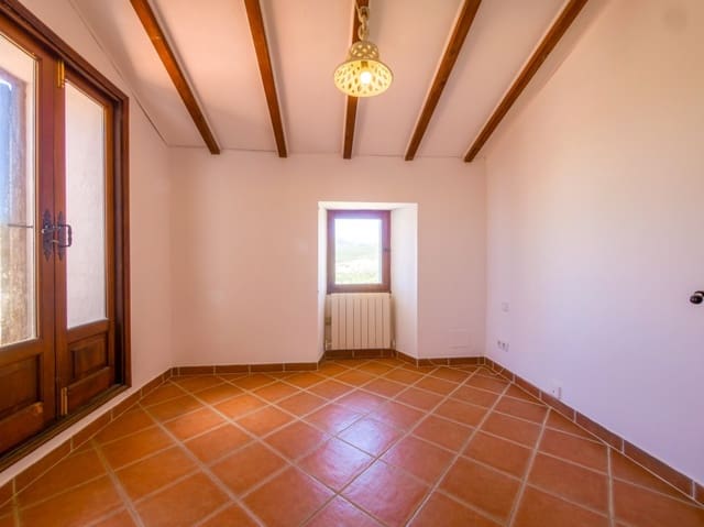 2 soveværelse Finca/Landehus til salg i Andratx med swimmingpool - € 875.000 (Ref: 8339518)