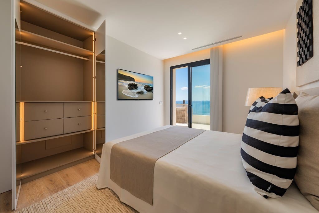 4 bedroom Villa for sale in Alcudia with pool garage - € 2,950,000 (Ref: 8344681)