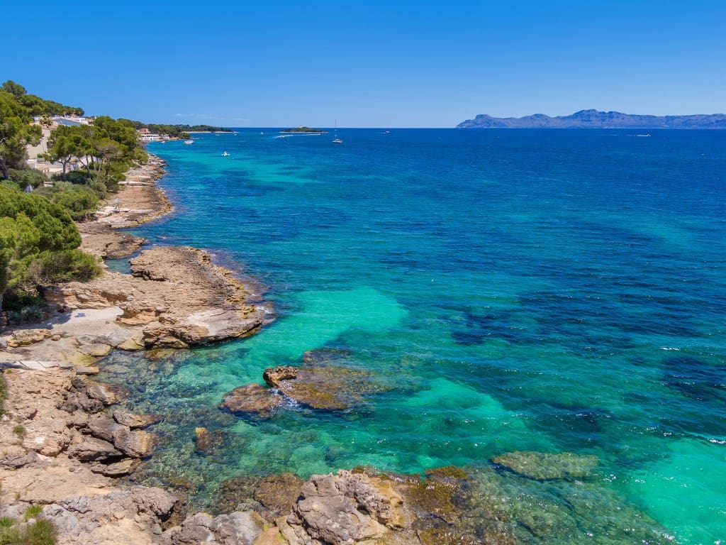 4 bedroom Villa for sale in Alcudia with pool garage - € 2,950,000 (Ref: 8344681)