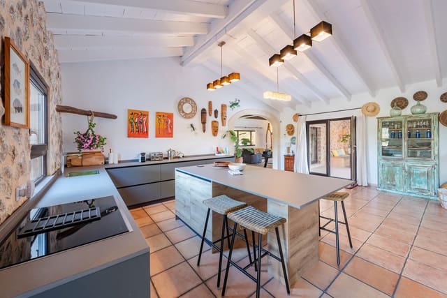 6 sypialnia Finka/Dom wiejski na sprzedaż w Pollensa / Pollença z basenem garażem - 2 995 000 € (Ref: 8351986)