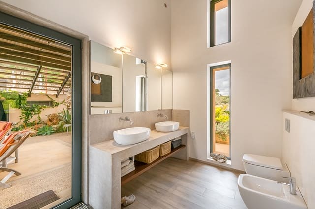 3 slaapkamer Finca/Landhuis te koop in Es Carritxo / El Carritxo, Felanitx met zwembad garage - € 4.300.000 (Ref: 8352005)