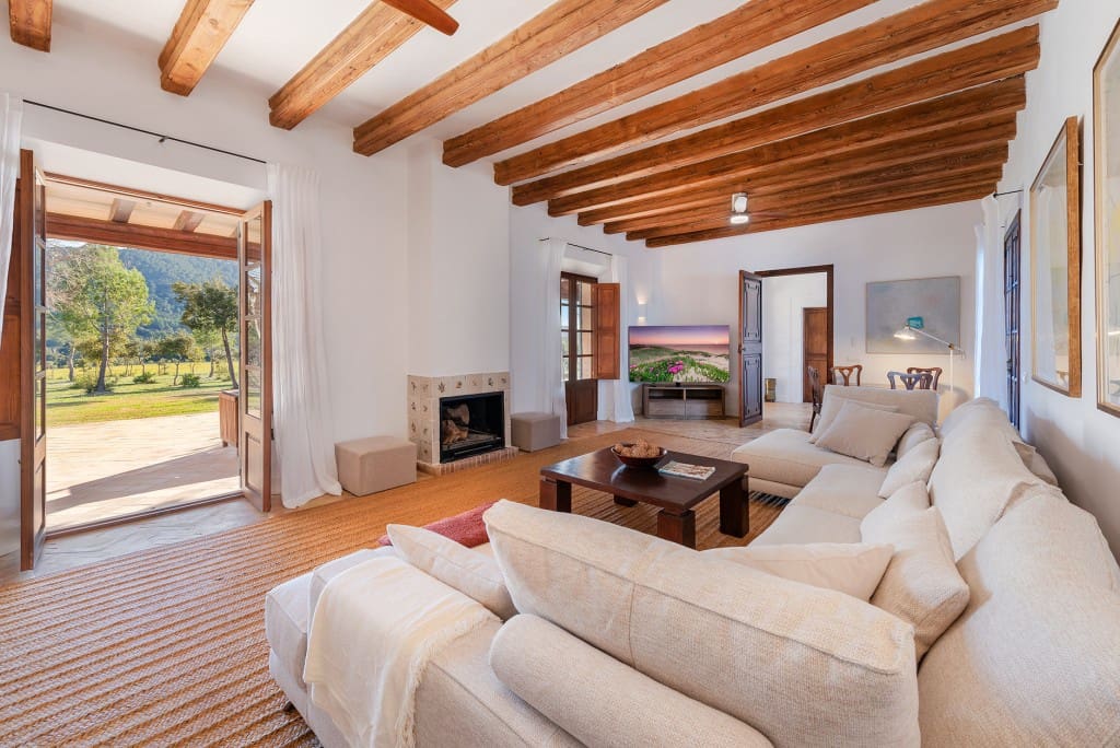 5 soveværelse Finca/Landehus til salg i Campanet med swimmingpool garage - € 7.500.000 (Ref: 8352007)