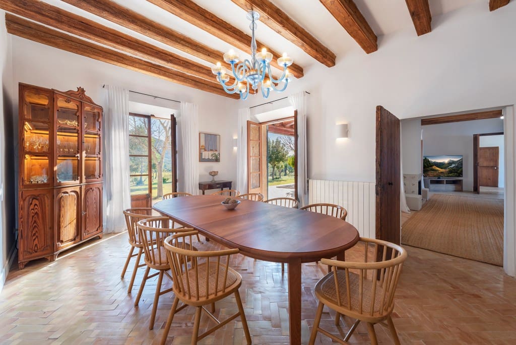 5 soveværelse Finca/Landehus til salg i Campanet med swimmingpool garage - € 7.500.000 (Ref: 8352007)