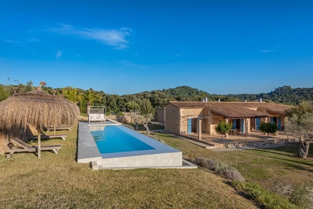 5 soveværelse Finca/Landehus til salg i Campanet med swimmingpool garage - € 7.500.000 (Ref: 8352007)