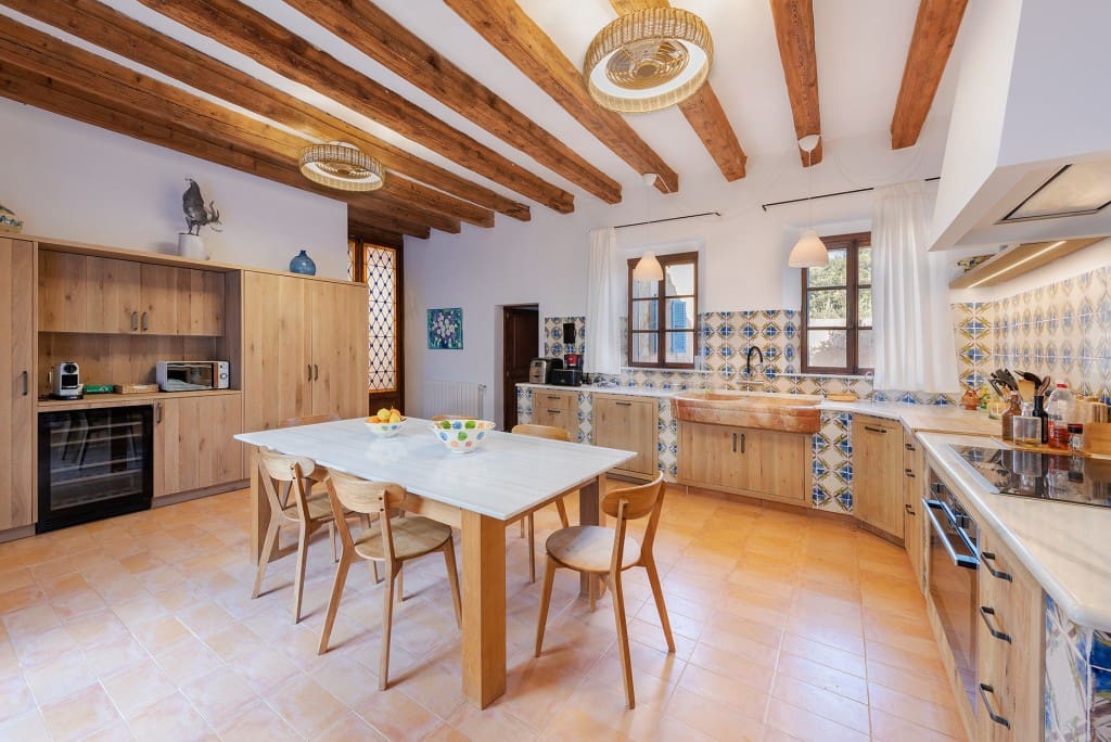 5 soveværelse Finca/Landehus til salg i Campanet med swimmingpool garage - € 7.500.000 (Ref: 8352007)