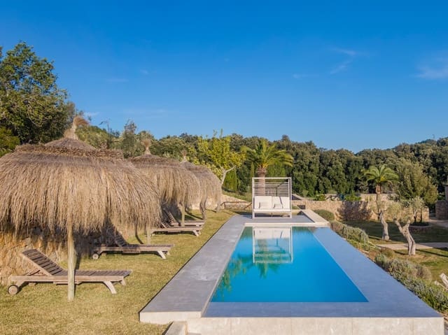 5 soveværelse Finca/Landehus til salg i Campanet med swimmingpool garage - € 7.500.000 (Ref: 8352007)