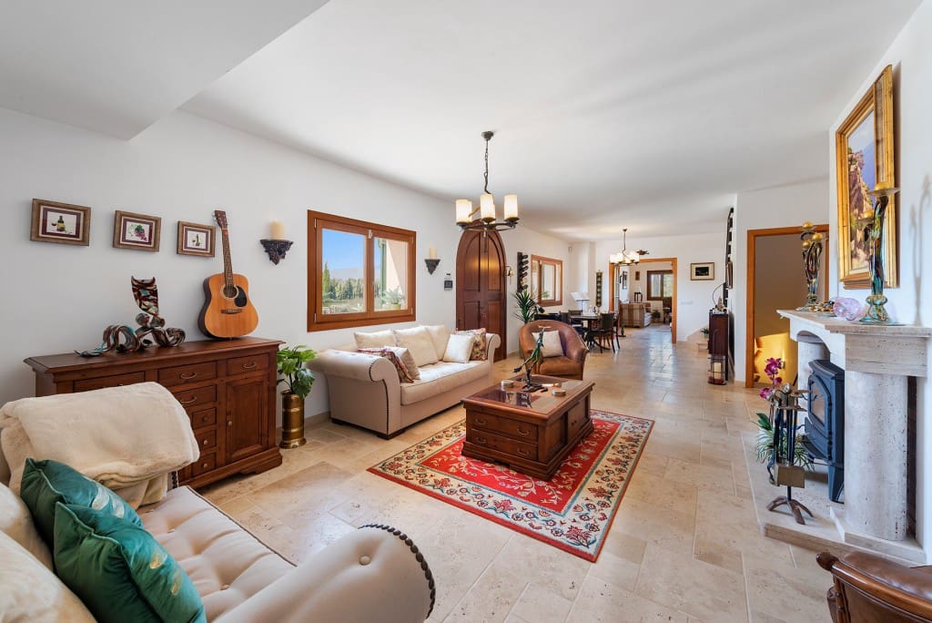 4 bedroom Finca/Country House for sale in Sencelles with pool garage - € 2,950,000 (Ref: 8352017)