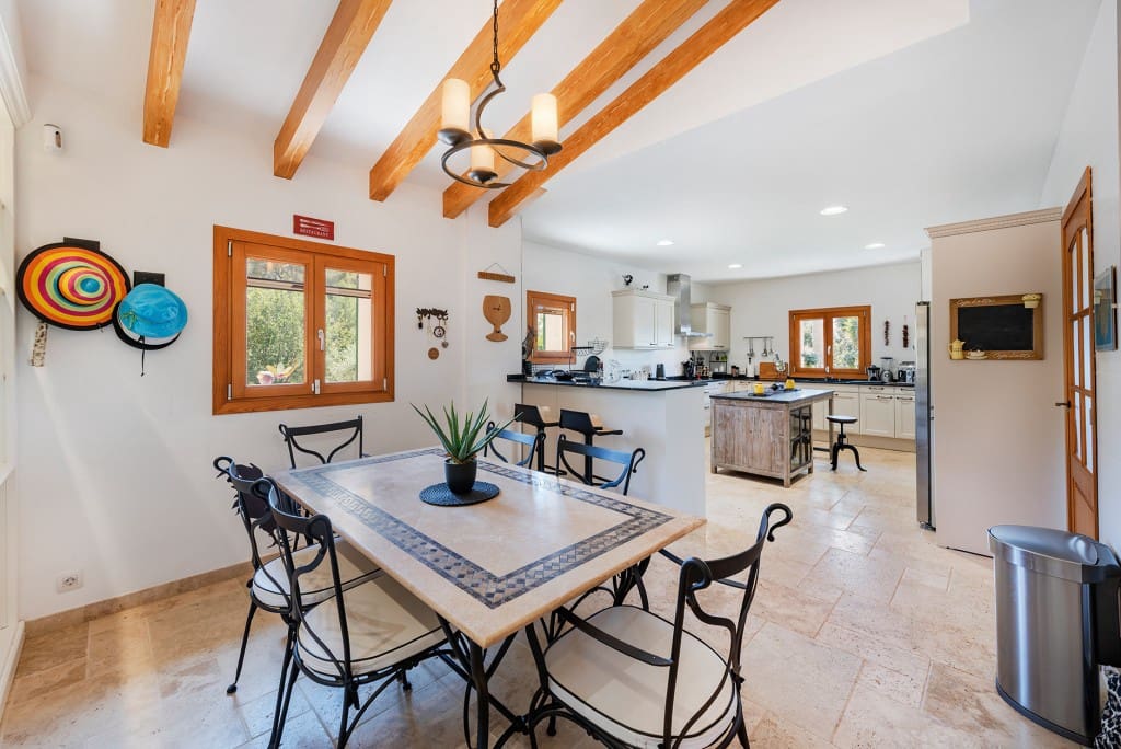 4 bedroom Finca/Country House for sale in Sencelles with pool garage - € 2,950,000 (Ref: 8352017)