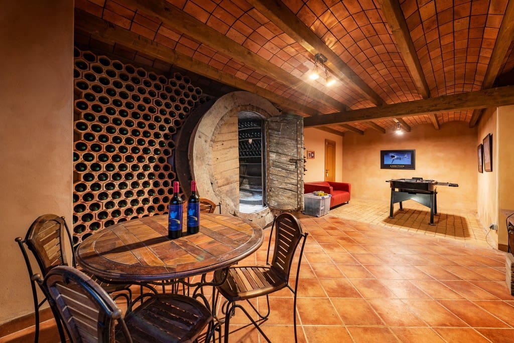 4 bedroom Finca/Country House for sale in Sencelles with pool garage - € 2,950,000 (Ref: 8352017)