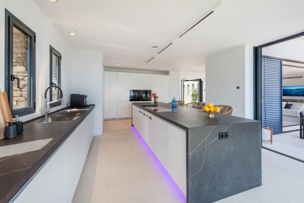 4 soveværelse Villa til salg i Port Verd med swimmingpool garage - € 6.250.000 (Ref: 8352047)