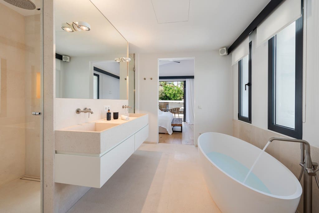 4 soveværelse Villa til salg i Port Verd med swimmingpool garage - € 6.250.000 (Ref: 8352047)