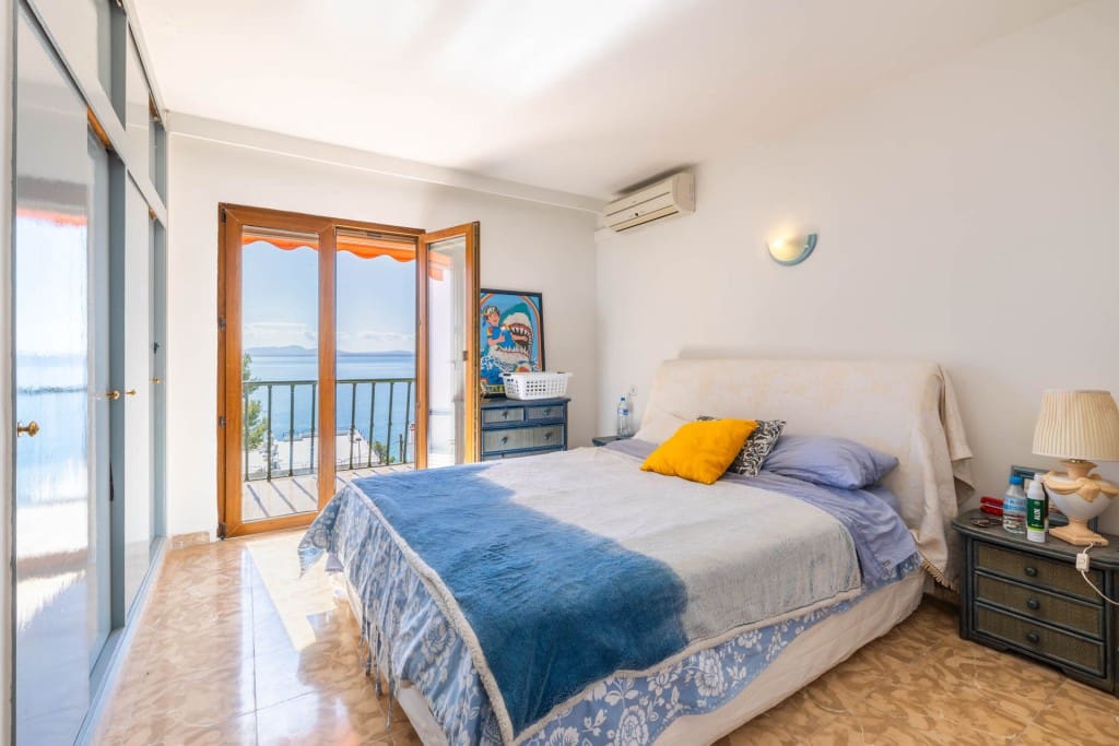 2 bedroom Townhouse for sale in Alcudia with garage - € 590,000 (Ref: 8352094)