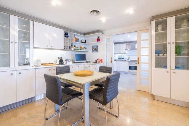 5 soveværelse Villa til salg i Llucmajor med swimmingpool - € 3.875.000 (Ref: 8352107)