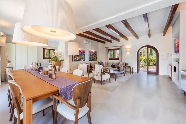 6 bedroom Finca/Country House for sale in Pollensa / Pollença with pool - € 3,375,000 (Ref: 8352113)