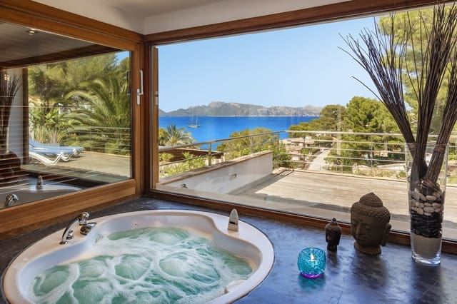 5 quarto Moradia para venda em Mal Pas-Bon Aire, Alcúdia com piscina garagem - 2 200 000 € (Ref: 8352119)