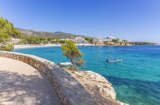 2 soveværelse Lejlighed til salg i Palmanova, Calvià med swimmingpool - € 765.000 (Ref: 8352127)