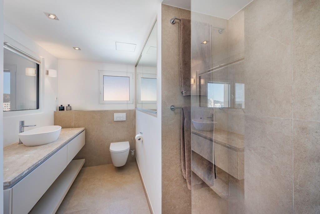 3 bedroom Apartment for sale in Palmanova with pool garage - € 995,000 (Ref: 8428584)