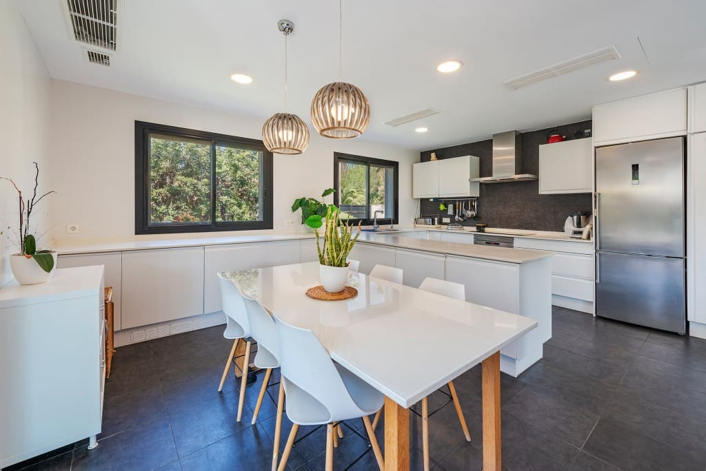 4 soveværelse Villa til salg i Pollensa / Pollenca med swimmingpool - € 1.160.000 (Ref: 8436770)