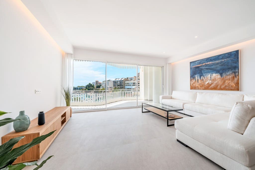3 bedroom Apartment for sale in Palma de Mallorca with garage - € 2,045,000 (Ref: 8436772)